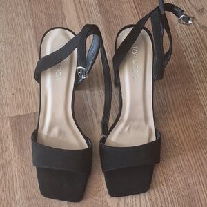 TOP Moda Black Strappy Heels For Wide Feet.
